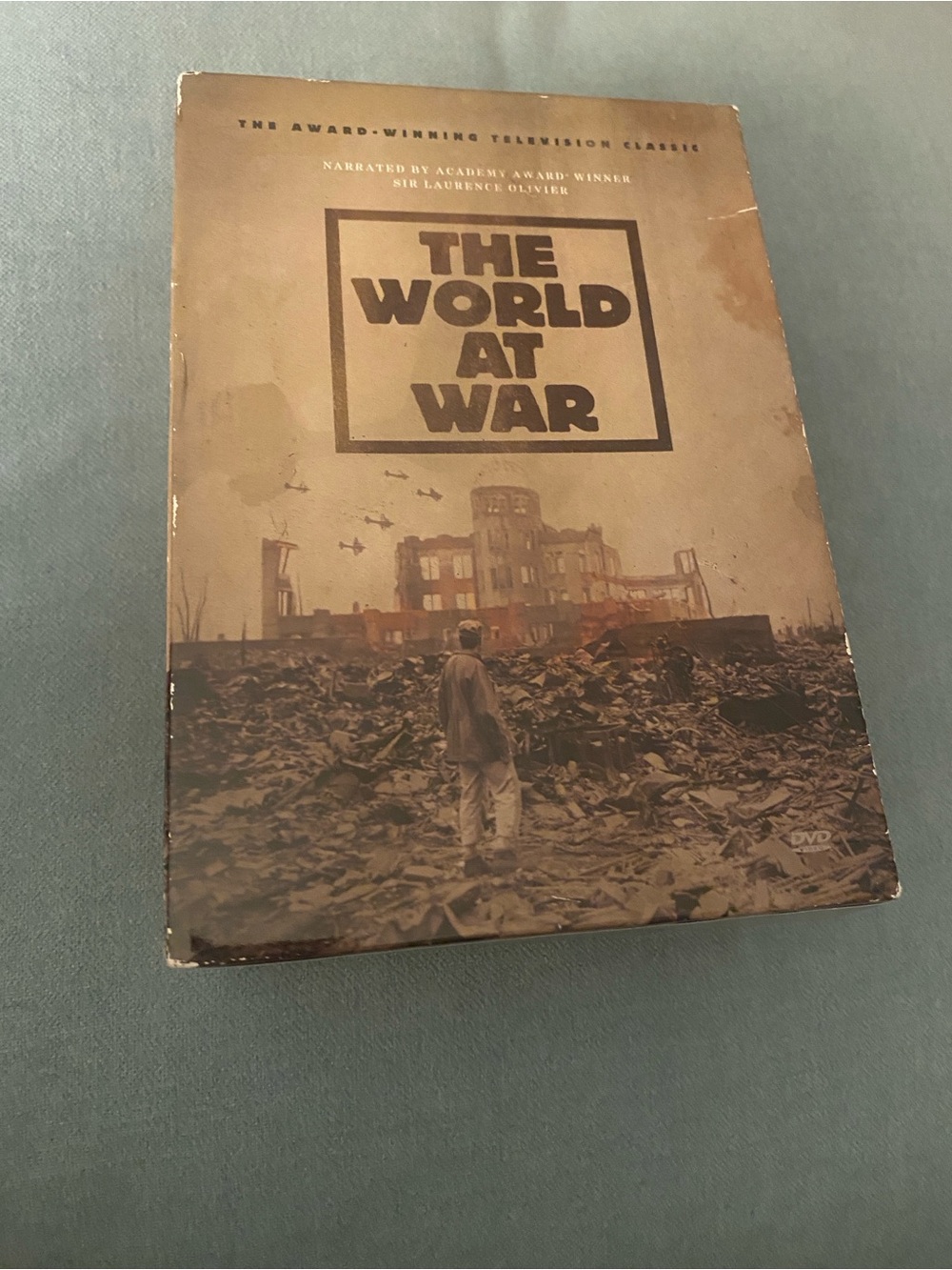 The World at War Complete 11-Disc DVD Box Set A&E Documentary Series Clean Set